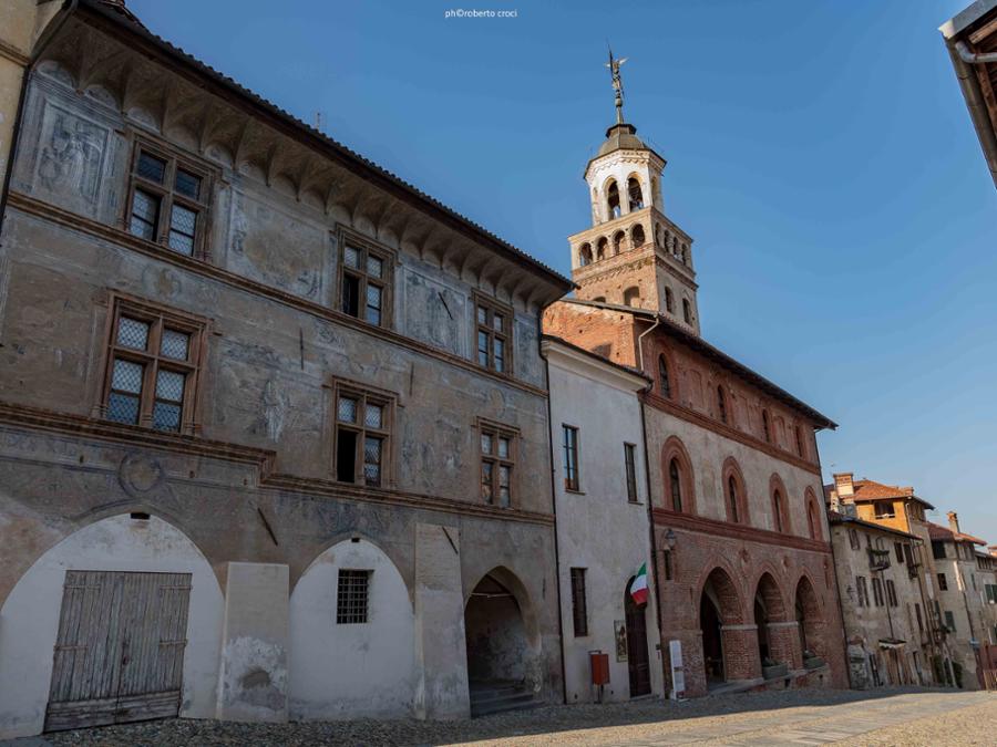 TOWN TOWER - SALUZZO